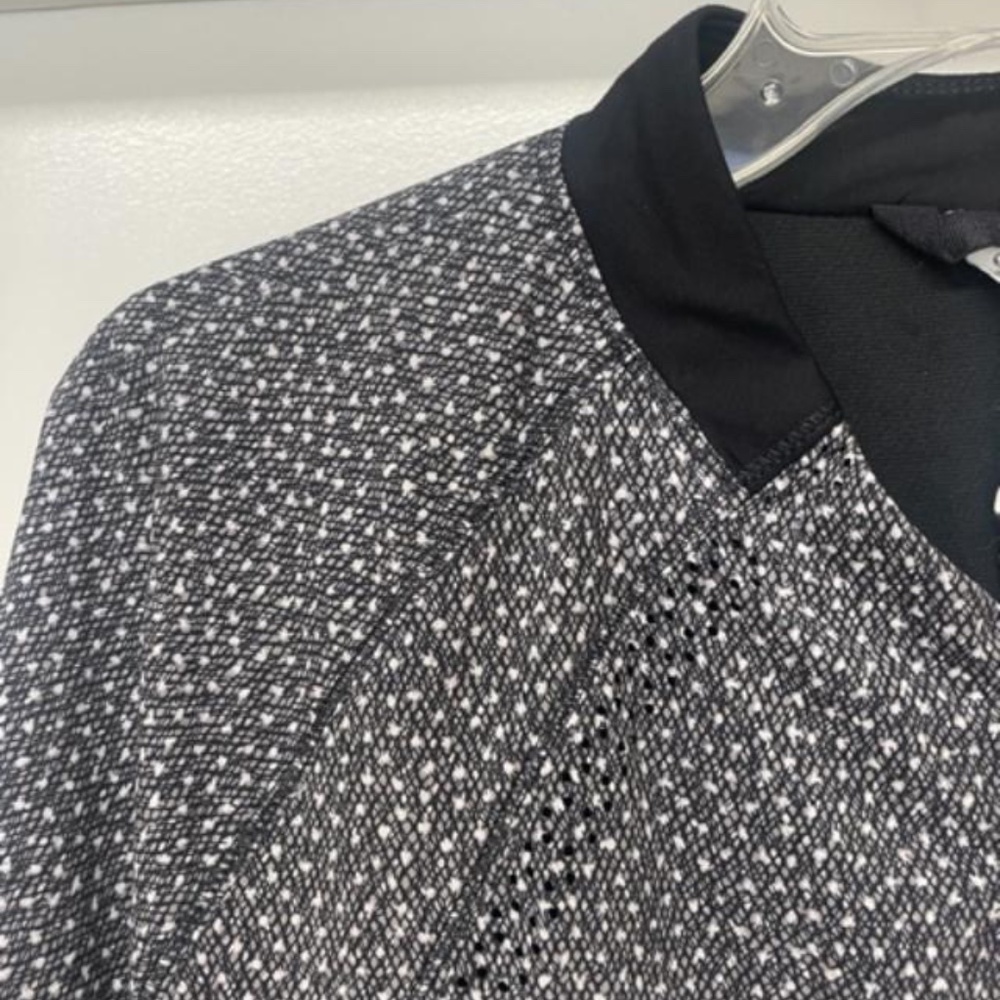 LULULEMON Hit It Jacket Frozen Fizz Black White EUC - Picture 8 of 14